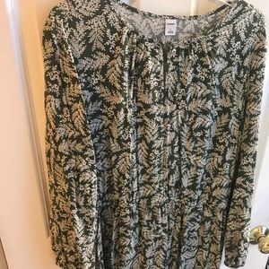Old Navy patterned dress